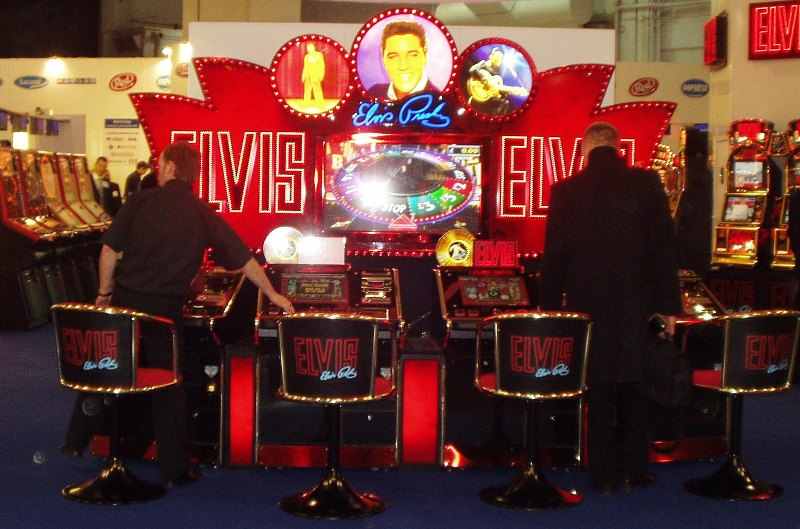 Elvis gambling machine