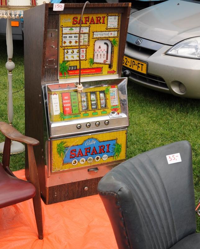 Bally Safari slot machine